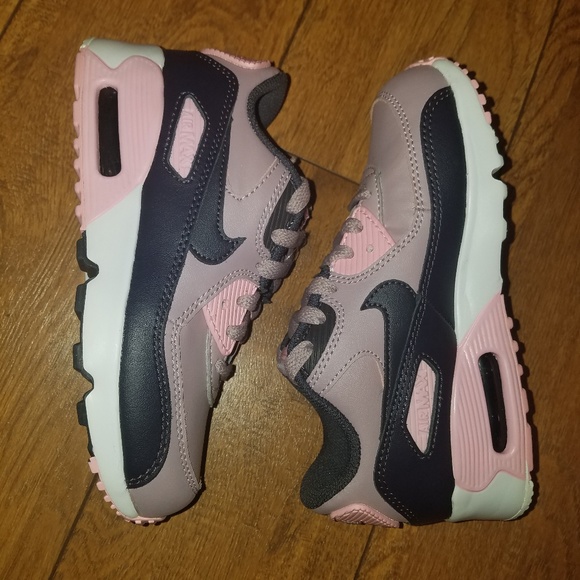girls nike shoes size 13